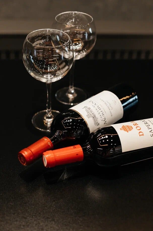 Грузинский дворик - интерьер